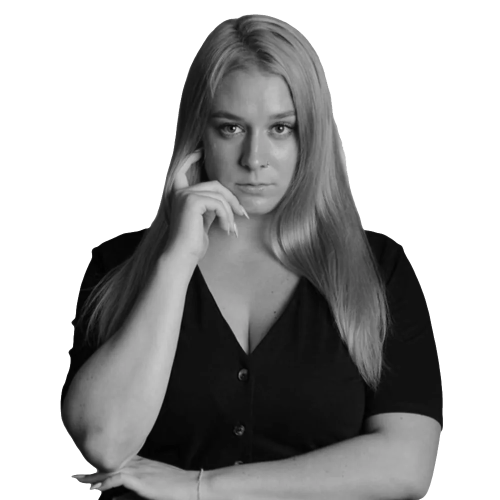 De&aacute;k S&aacute;ra portr&eacute;ja