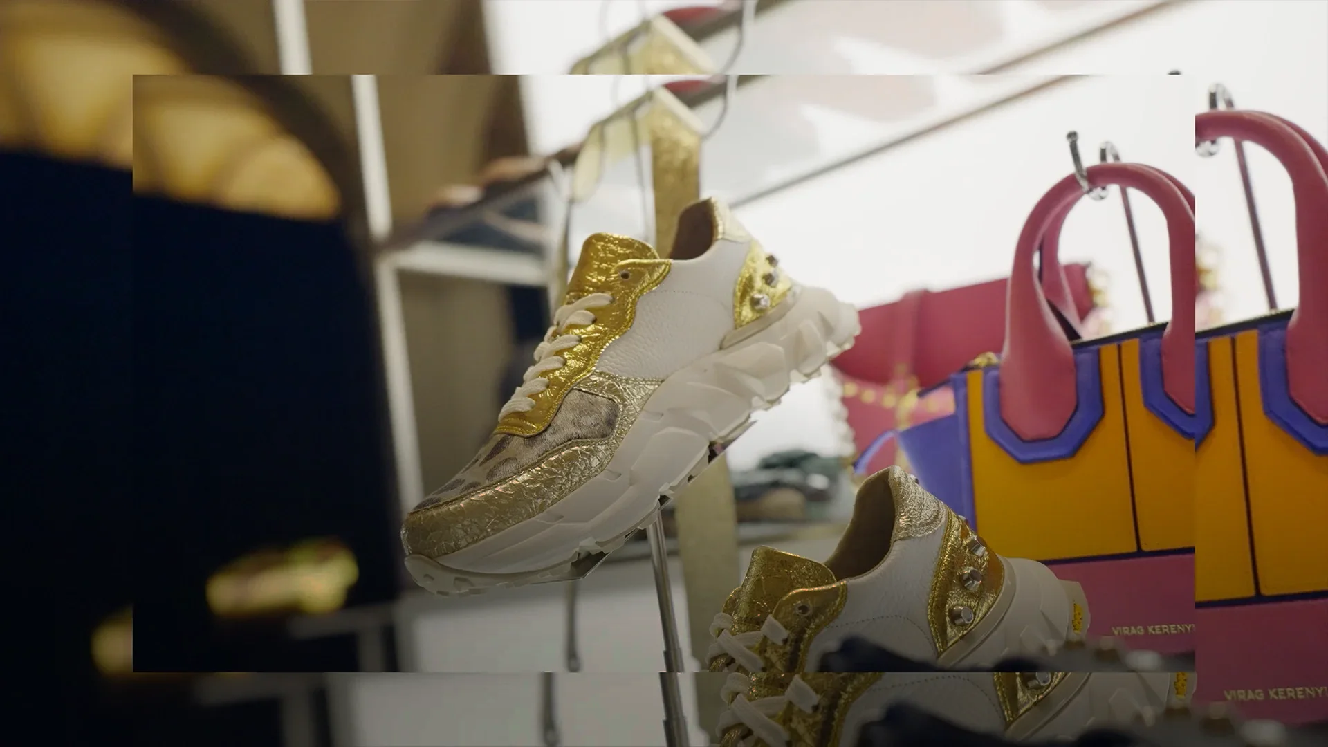 Commercial referencia